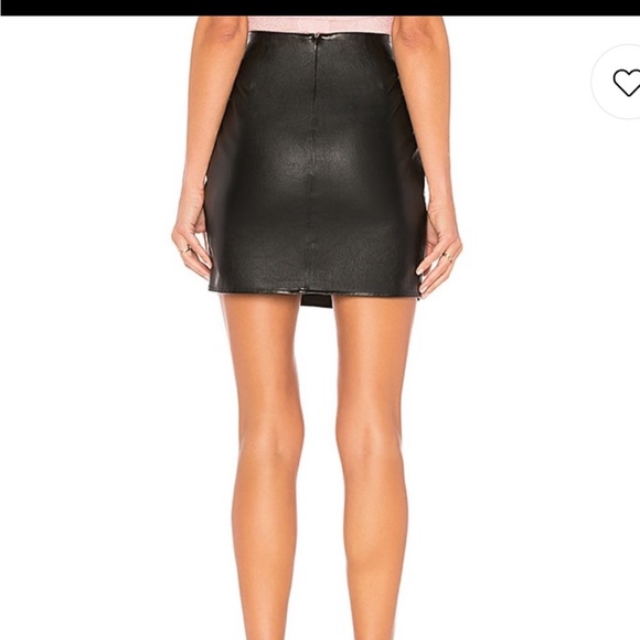 Superdown Trinity mini skirt - Picture 2 of 4